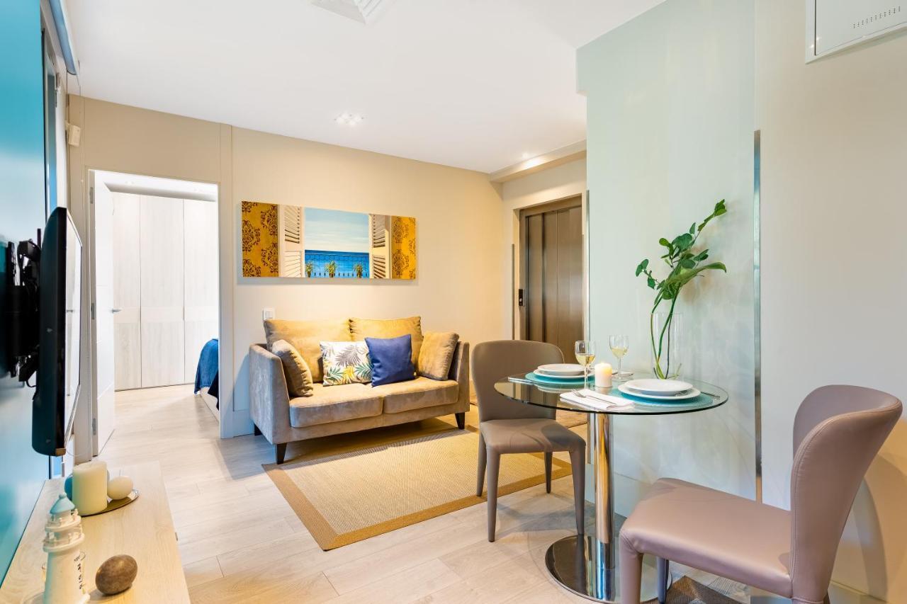 Kronos On The Beach Suite 1 Барселона Экстерьер фото