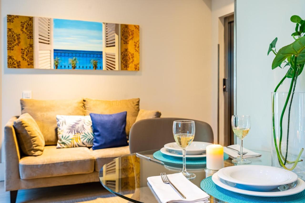 Kronos On The Beach Suite 1 Барселона Экстерьер фото