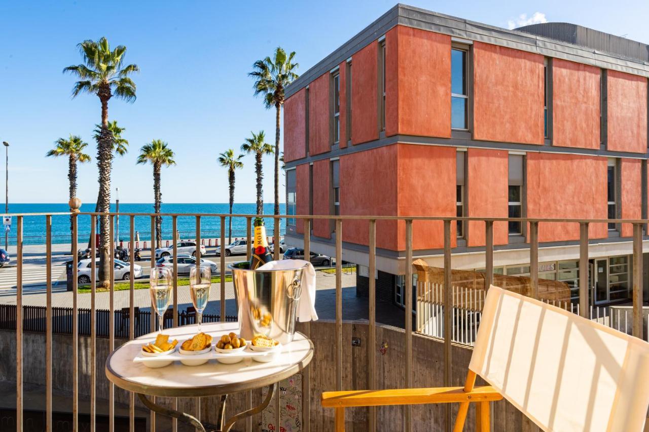 Kronos On The Beach Suite 1 Барселона Экстерьер фото