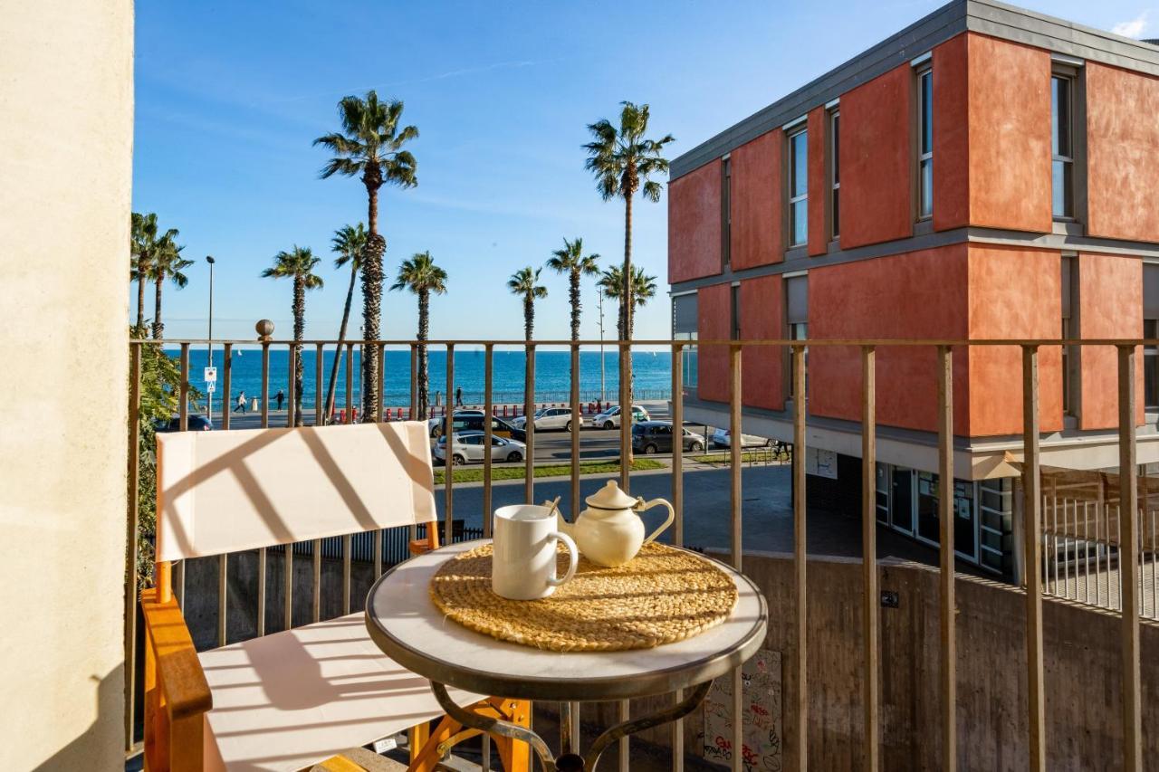 Kronos On The Beach Suite 1 Барселона Экстерьер фото